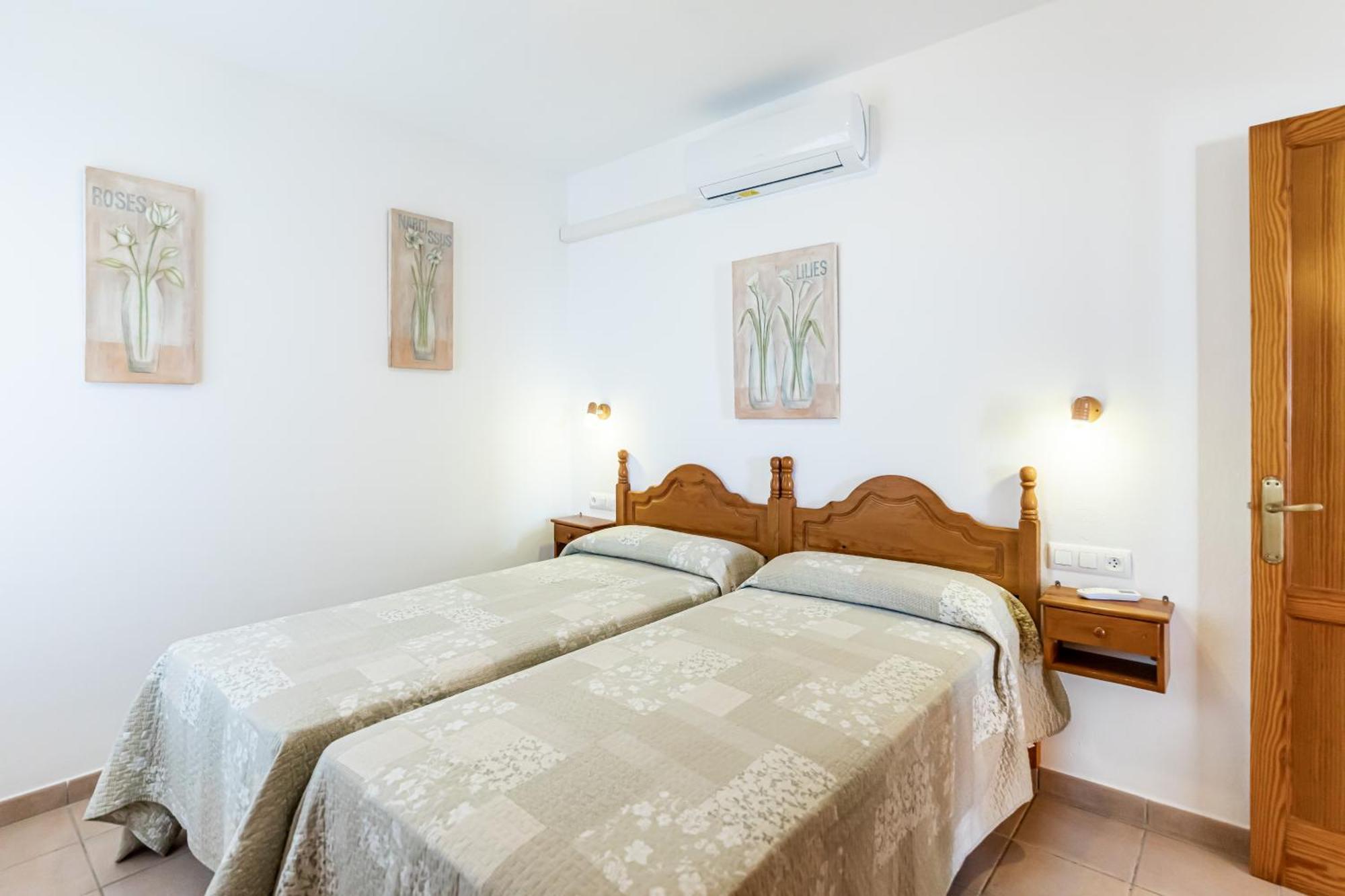 Villa Terra Son Bou Buitenkant foto
